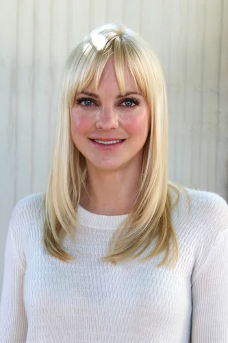 Anna Faris Wall Poster picture 1288853