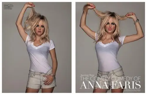 Anna Faris White T-Shirt - idPoster.com