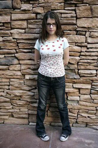 Anna Kendrick Men's Colored T-Shirt - idPoster.com