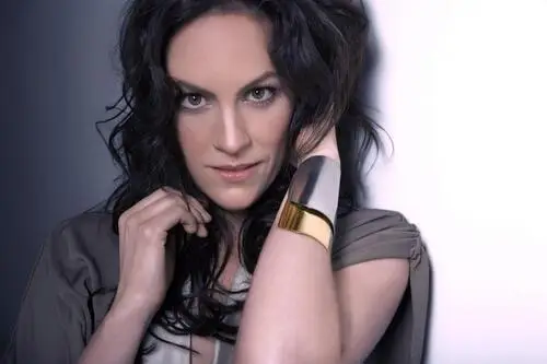 Annabeth Gish Jigsaw Puzzle picture 910091