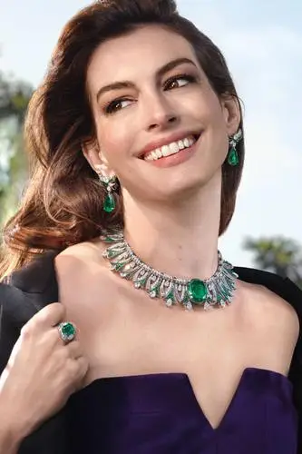 Anne Hathaway Wall Poster picture 1043776