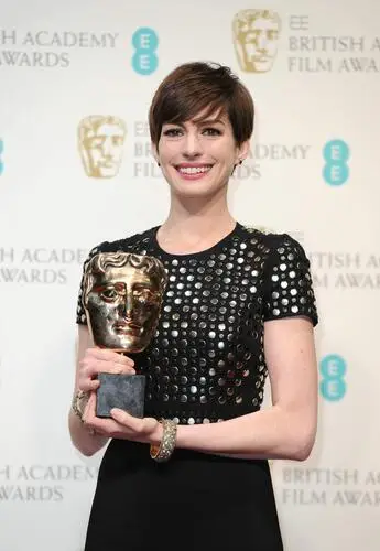 Anne Hathaway Jigsaw Puzzle picture 228168