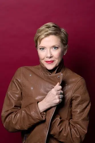 Annette Bening Jigsaw Puzzle picture 902634