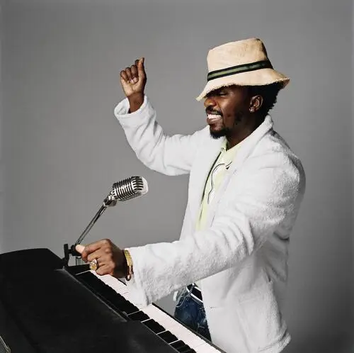 Anthony Hamilton Wall Poster picture 911631