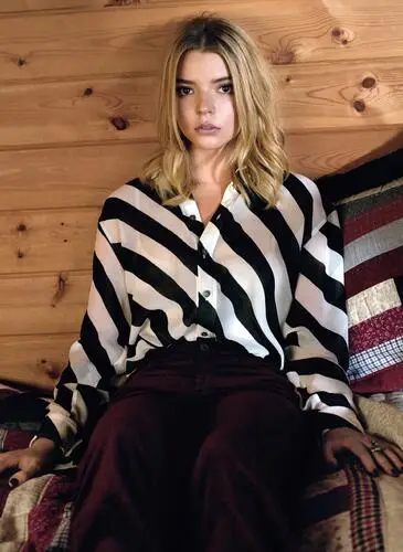 Anya Taylor-Joy Jigsaw Puzzle picture 678788