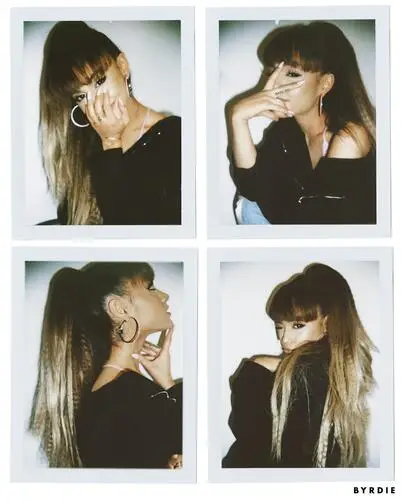 Ariana Grande Wall Poster picture 565583