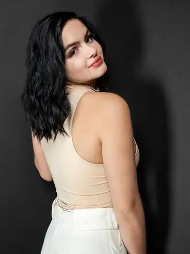 Ariel Winter Protected Face mask - idPoster.com