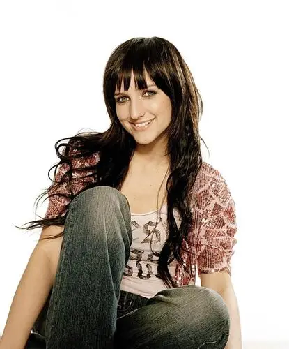 Ashlee Simpson Wall Poster picture 242698