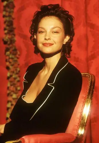 Ashley Judd Jigsaw Puzzle picture 462027