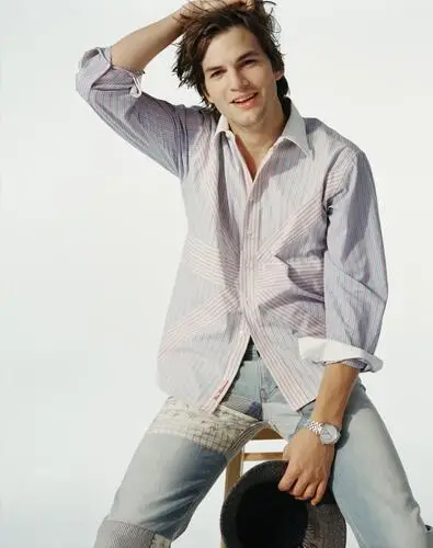 Ashton Kutcher Fridge Magnet picture 519636