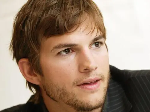Ashton Kutcher Fridge Magnet picture 92120