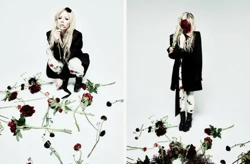 Avril Lavigne Fridge Magnet picture 1017471