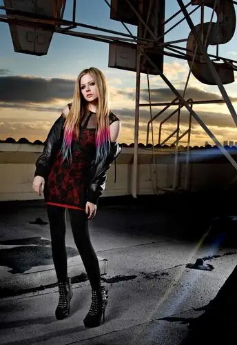 Avril Lavigne Wall Poster picture 178322