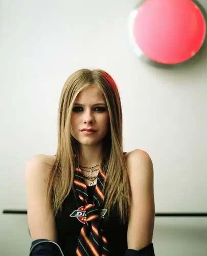 Avril Lavigne Wall Poster picture 29440