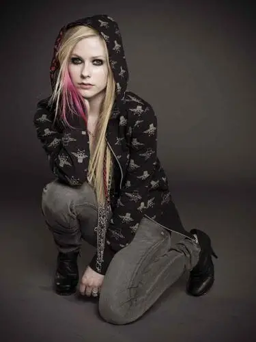 Avril Lavigne Wall Poster picture 903418