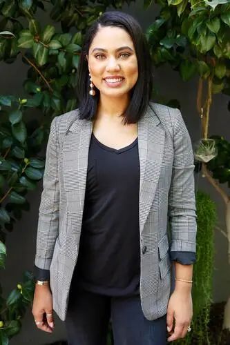 Ayesha Curry Computer MousePad picture 808837