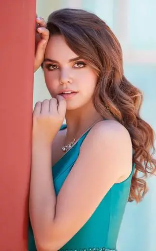 Bailee Madison Computer MousePad picture 700750