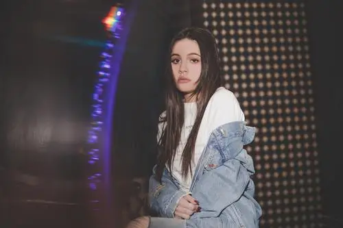 Bea Miller Wall Poster picture 678936