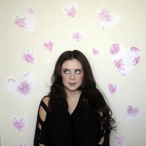 Bel Powley Wall Poster picture 347236
