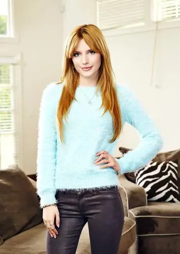 Bella Thorne Wall Poster picture 574139