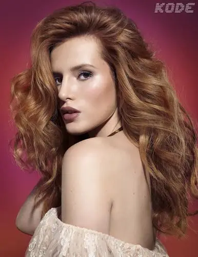 Bella Thorne Computer MousePad picture 679087