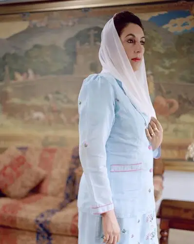 Benazir Bhutto Women's Colored  Long Sleeve T-Shirt - idPoster.com