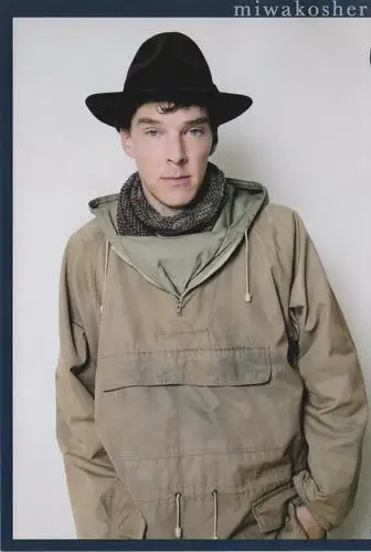 Benedict Cumberbatch Men's Colored T-Shirt - idPoster.com
