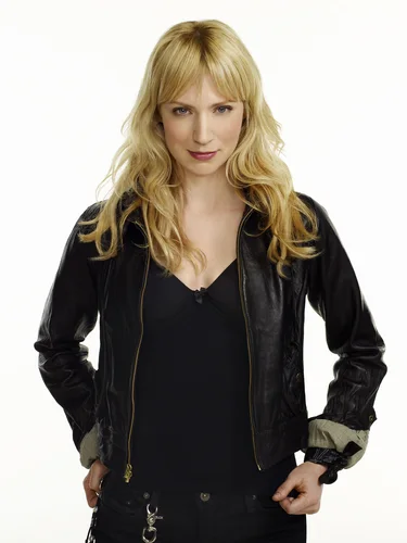 Beth Riesgraf Wall Poster picture 1292043