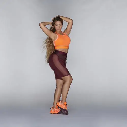 Beyonce Women's Colored  Long Sleeve T-Shirt - idPoster.com