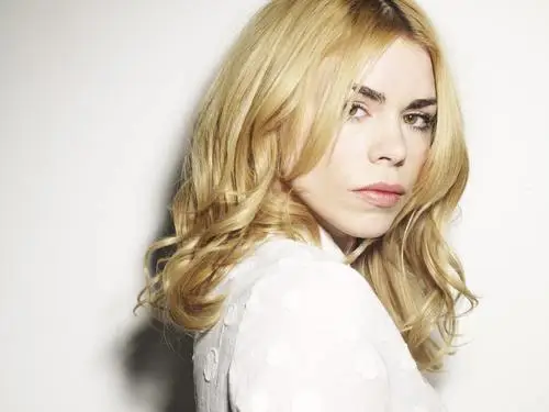 Billie Piper Protected Face mask - idPoster.com