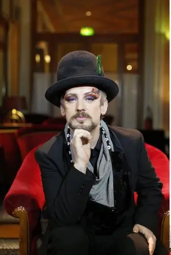 Boy George Wall Poster picture 912858
