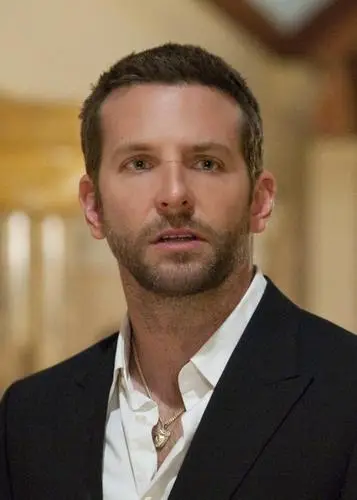 Bradley Cooper Wall Poster picture 213971