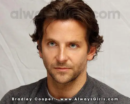 Bradley Cooper Wall Poster picture 214170