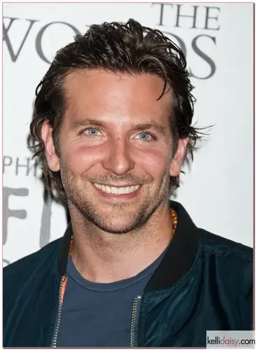 Bradley Cooper Wall Poster picture 214202