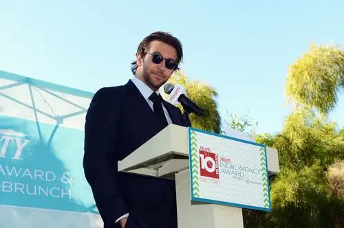 Bradley Cooper Wall Poster picture 229684