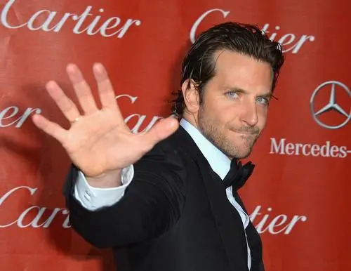Bradley Cooper Wall Poster picture 229703