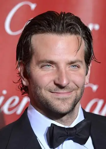 Bradley Cooper Wall Poster picture 229704