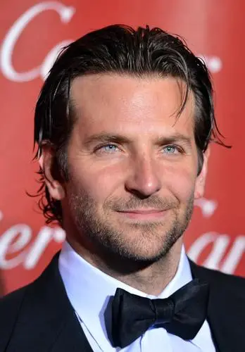 Bradley Cooper Wall Poster picture 229705