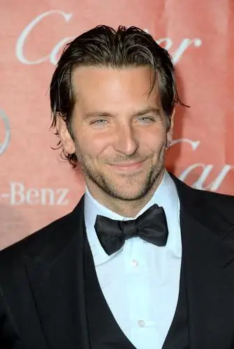 Bradley Cooper Wall Poster picture 229706