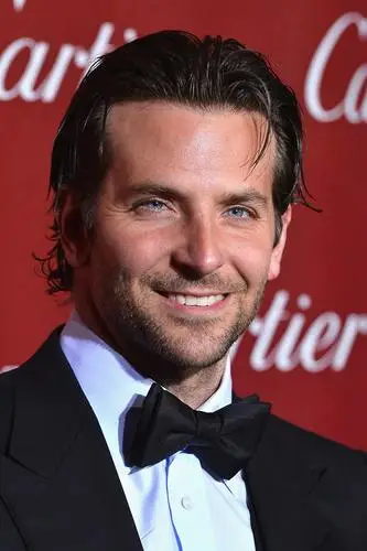 Bradley Cooper Wall Poster picture 229709