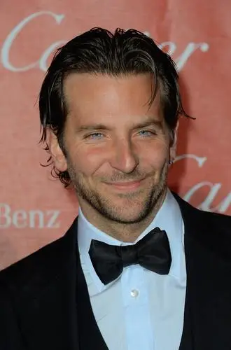 Bradley Cooper Wall Poster picture 229711