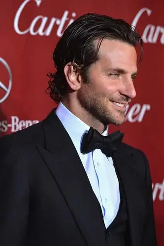 Bradley Cooper Wall Poster picture 229715