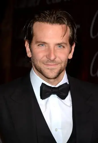 Bradley Cooper Wall Poster picture 229722