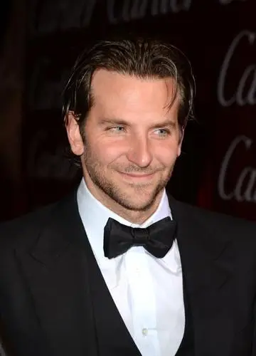 Bradley Cooper Wall Poster picture 229725