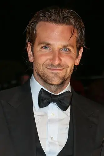 Bradley Cooper Wall Poster picture 229726