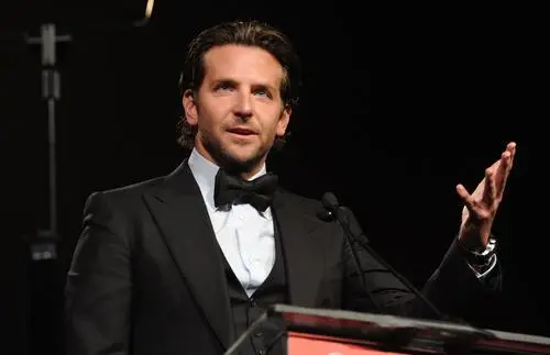Bradley Cooper Wall Poster picture 229729