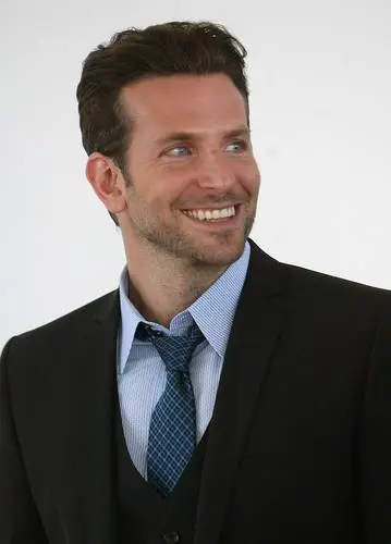 Bradley Cooper Wall Poster picture 78527