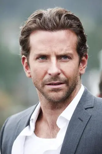 Bradley Cooper Wall Poster picture 86071