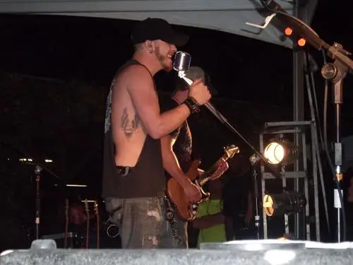 Brantley Gilbert Wall Poster picture 158939