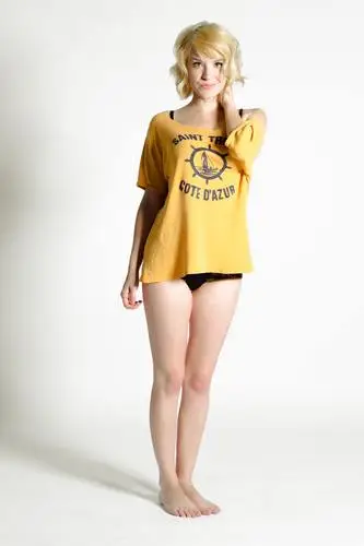 Brea Grant White T-Shirt - idPoster.com